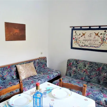 Lionas Seaside Retreat Holiday home *