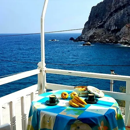 Holiday home Lionas Seaside Retreat *